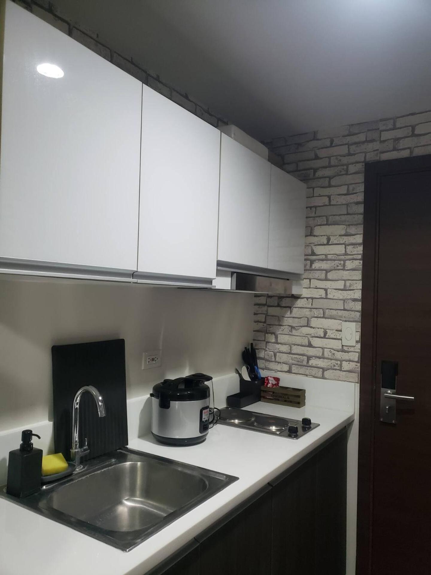 Air Residences 46th Flr Facing View Aparthotel *